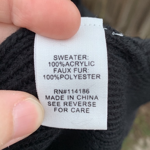 89th + Madison knit sweater with faux fur, size 2x - Picture 7 of 8